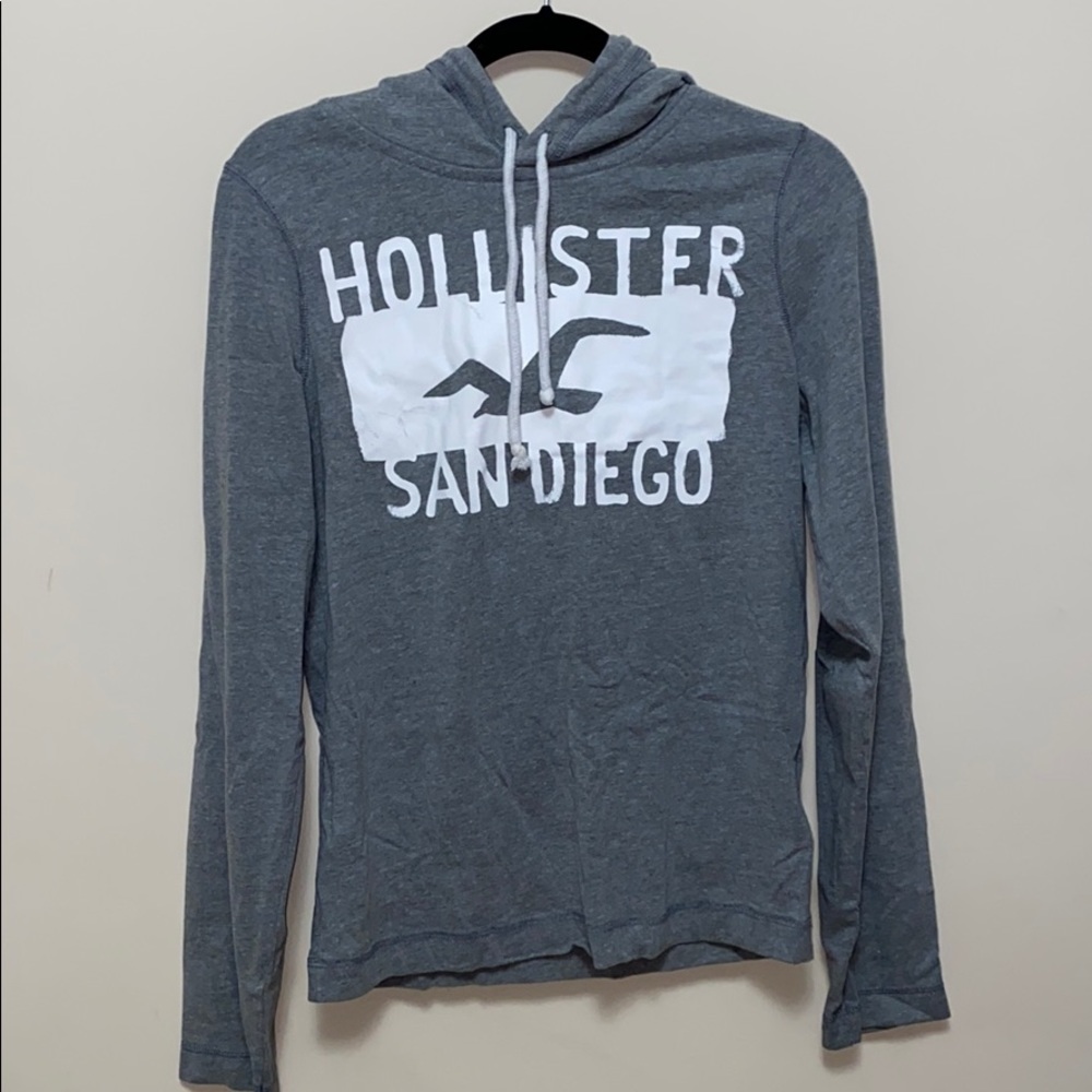 Long sleeve Tee/ Sweater